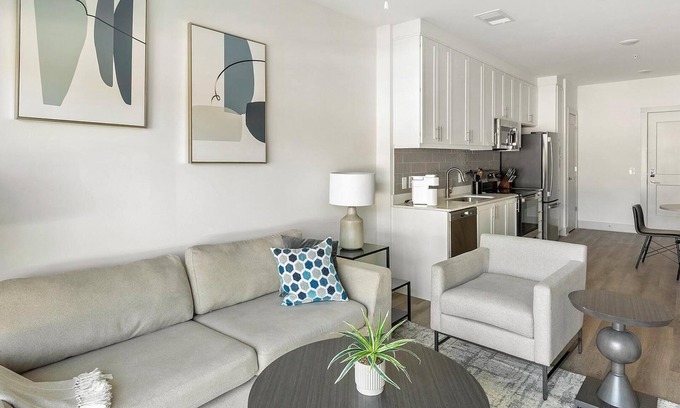 Huntsville Apartment | Landing at The Gallery - 1 Bedroom in West Hunt.