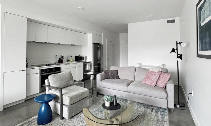 Liberty Wells Apartment | Landing at The Izzy - Studio in Sugar House