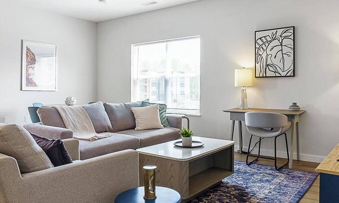 Cartersburg Apartment | Landing at The Landing - 2 Bedrooms in Clermont