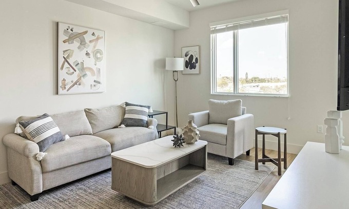 Providencia Park Apartment | Landing at Tortoise One - 1 Bedroom in Providen.