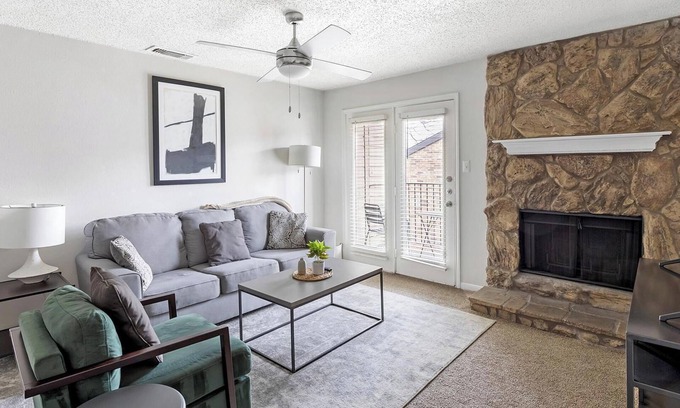 Denton Apartment | Landing | Beautiful 2BD, Pool, Courtyard
