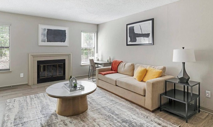 Huntsville Apartment | Landing | Chic 1BD, Pool, Clubhouse