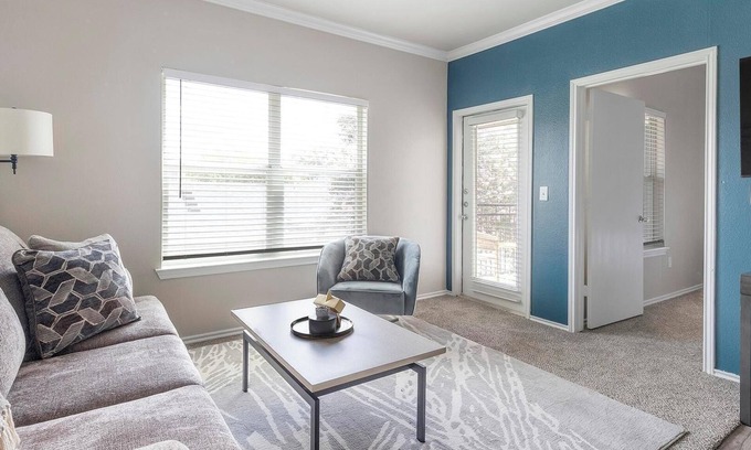 Pipers Meadow Apartment | Landing | Incredible 1BD, Gym, Pool