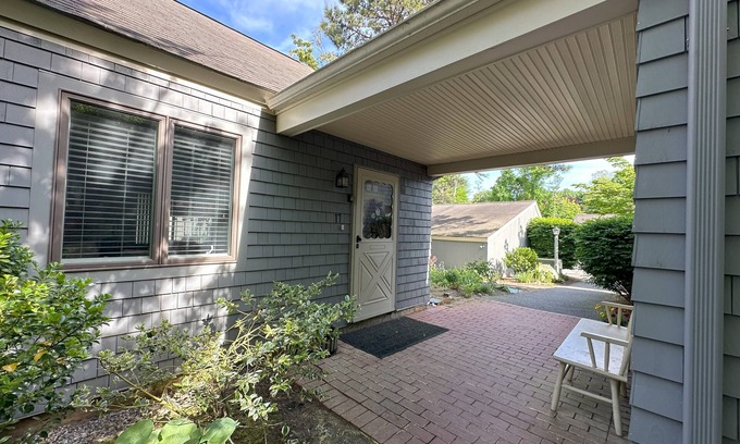 Brewster Condo | Landing Lane at Sea Pines