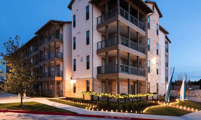 Austin Apartment | Landing | Modern 1BD, Pool, Clubhouse