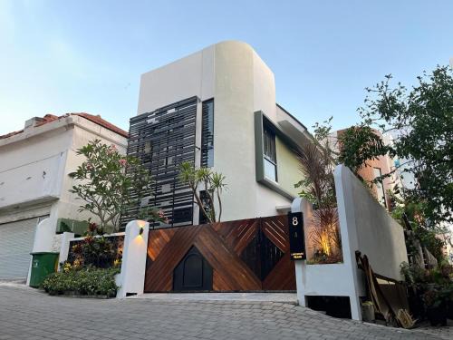 Bukit Resort | Landmark Villas