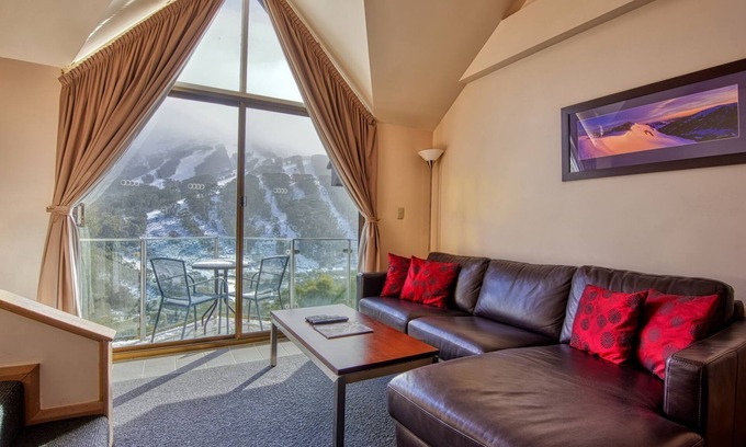 Thredbo Apartment | Lantern 26 - 1 bedroom and Loft