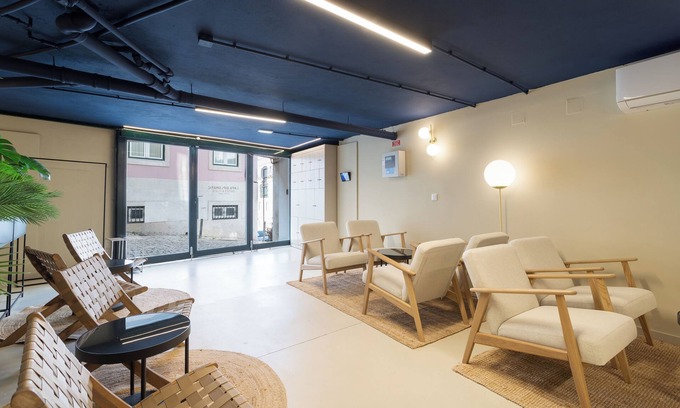 Santos Apartment | Lapa Diplomatic Suite&Flat by FeelLisboa