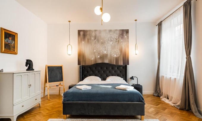 Centrul Vechi Apartment | Lara’s Loft