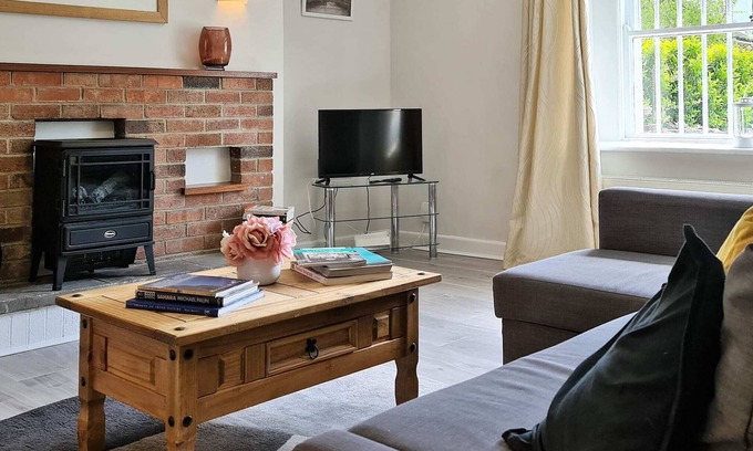 Ballsbridge House | Large 1 bed Apt, in the best location in Dublin!