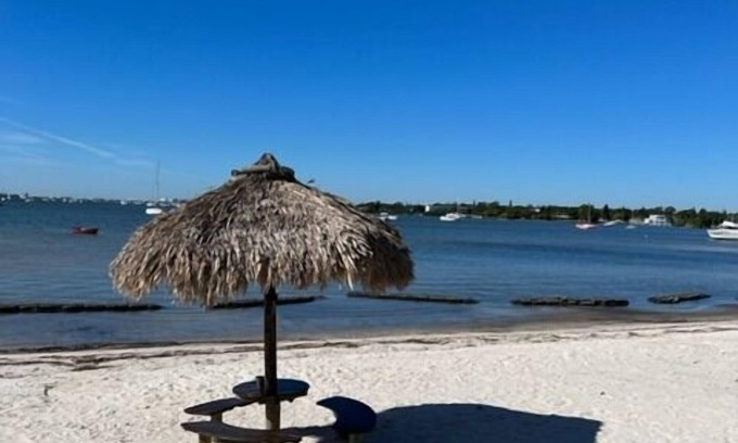 Bayview Condo | Large 2 BR Condo in Bermuda Bay, St. Petersburg by RedAwning
