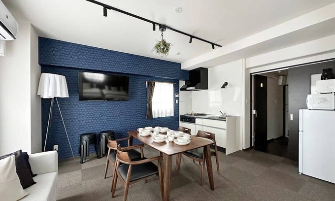 Hiroshima City Centre Apartment | Large 2BR Apt City Center for 10 Ppl NAGOMI 801