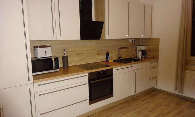 Bad Rothenfelde House | Large 3 bedroom apartment for up to 7 people