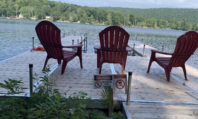 Swartswood House | Large, 4 season, lakefront retreat. Close to skiing, golf and hiking.