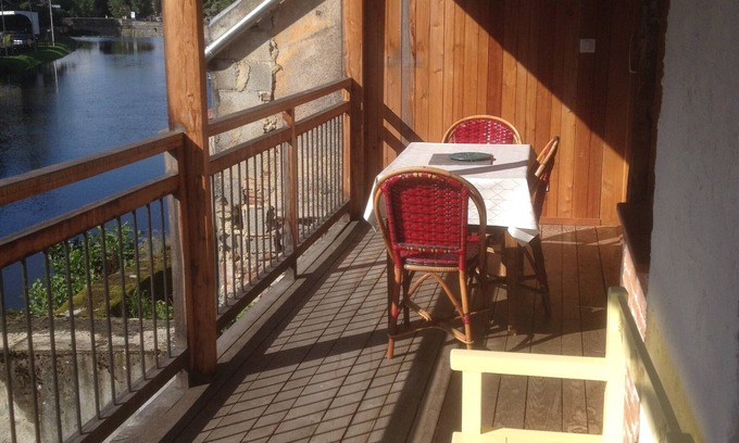 Aurillac Apartment | Large 50 m2 studio, city center, riverfront, balcony and terrace