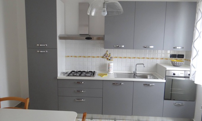 Martinsicuro Apartment | Large apartment by the sea