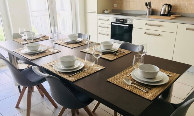 Gare Apartment | Large Art Deco Flat 100m2 in City Center - Parking