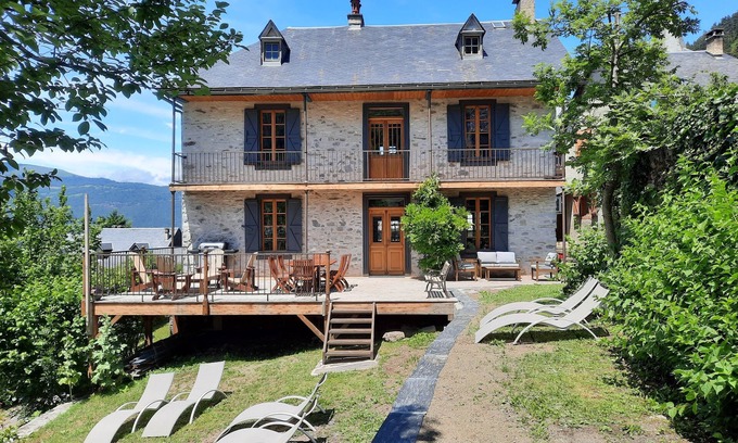 Camparan House | Large character house with breathtaking views over the Aure Valley