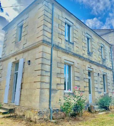Nerigean House | Large & comfortable house