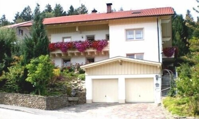 Wiedenmuhle Apartment | Large, cozy vacation apartment in a quiet location