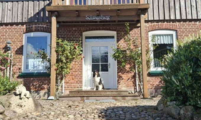 Esgrus House | Large, cozy vacation home Schwanburg - 10 minutes by car from the Baltic Sea beach