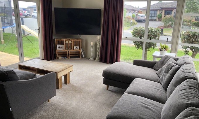 Papamoa Beach House | Large fenced 4bedroom,2 lounge home situated close to the beach and amenities by