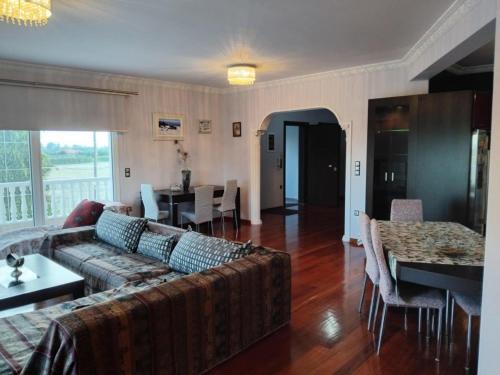 Katerini Apartment | Large Garden Family Apartment