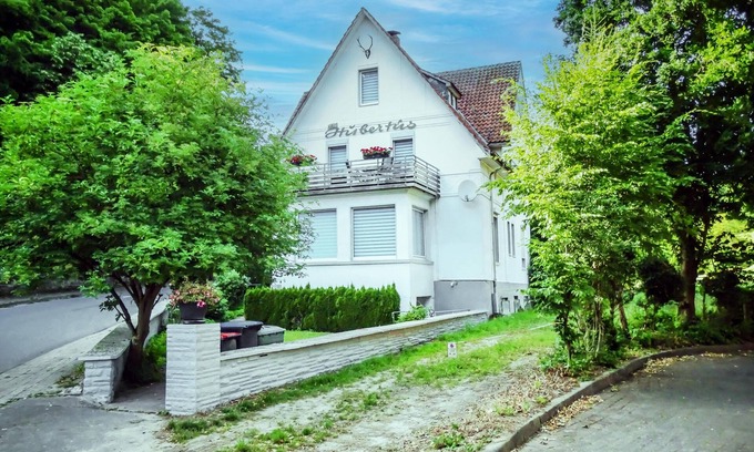 Bad Pyrmont Apartment | Large holiday apartment in Weserbergland