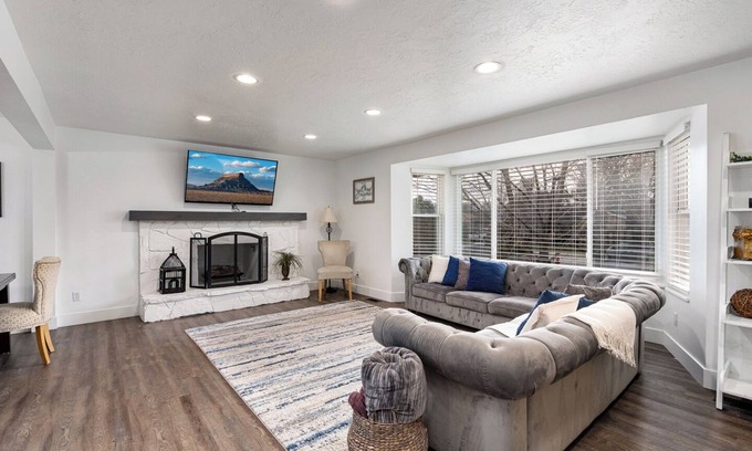 Taylorsville House | Large Home in Quiet Neighborhood