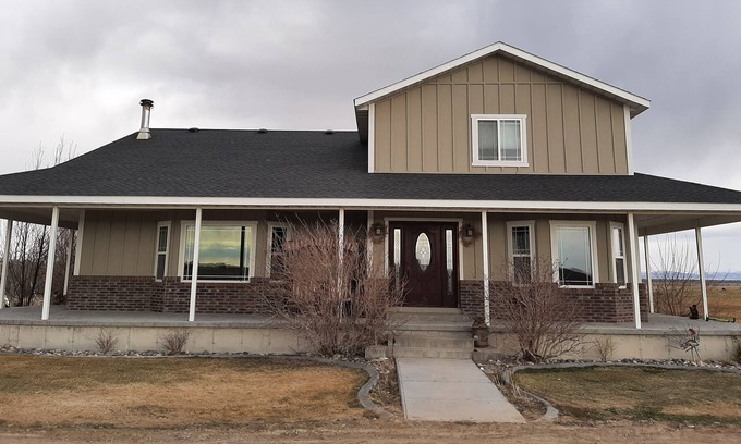 Springfield House | Large Home in the Country