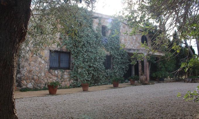 Costa Dorada Villa | Large house of 220 m2 in the middle of nature with private pool and barbecue.