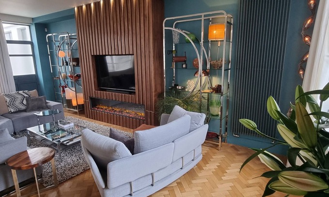 City Centre Dublin Apartment | Large Luxury Penthouse in the City