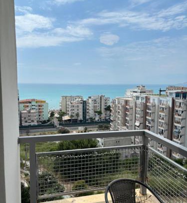 Shkembi i Kavajes Apartment | Large Modern Apartment with Balcony & Sea View