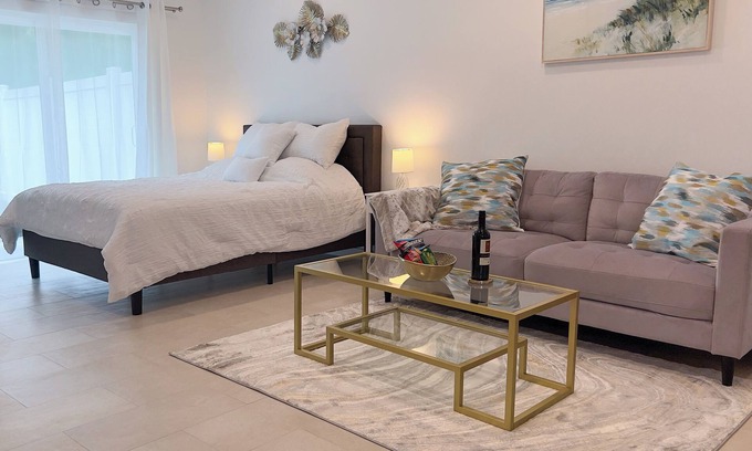 Naples Apartment | Large, Newly Built 1B Studio w/Patio, W&D