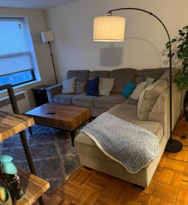Foxhall Village Apartment | Large one bedroom apartment