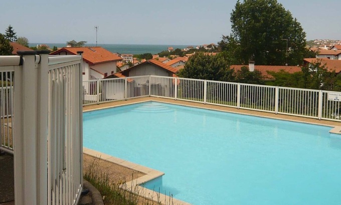 Guethary Apartment | Large studio GUETHARY with covered terrace and private pool