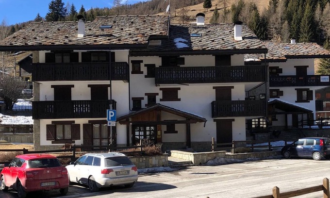 Champoluc Apartment | Large Studio In Champoluc Center
