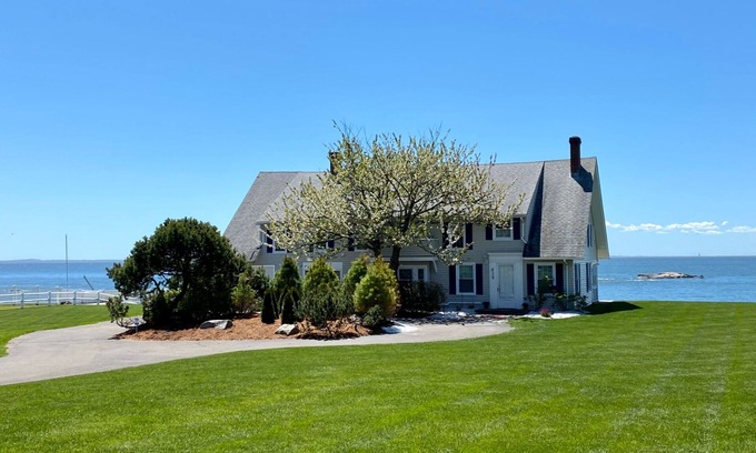 Westbrook Center House | Large Updated Direct Waterfront Home on CT Shoreline, Private Beach, Westbrook