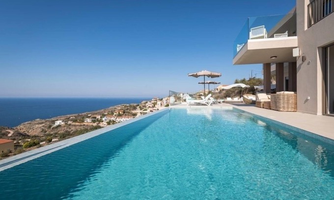 Apokoronas Villa | Large villa rental on Crete