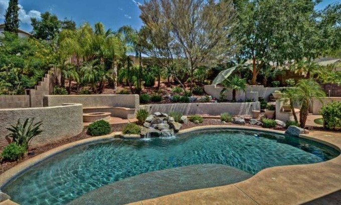 Stetson Valley House | largehome located in one of the most desirable neighborhoods in Arizona