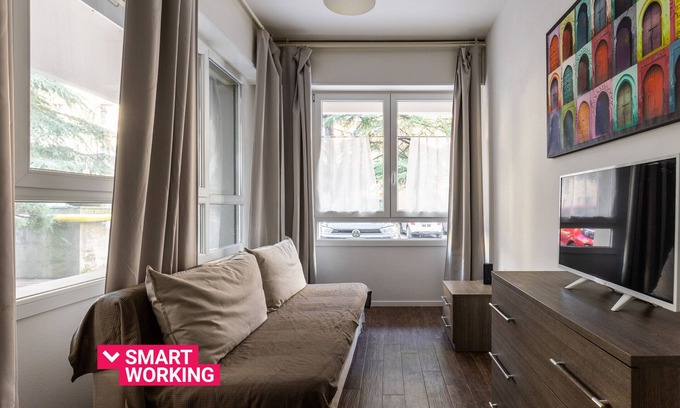 San Donato-San Vitale Apartment | Largo Molina Apartment 1 by Wonderful Italy