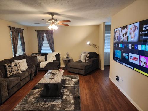 Houston House | Laribond's Place Houston Texas