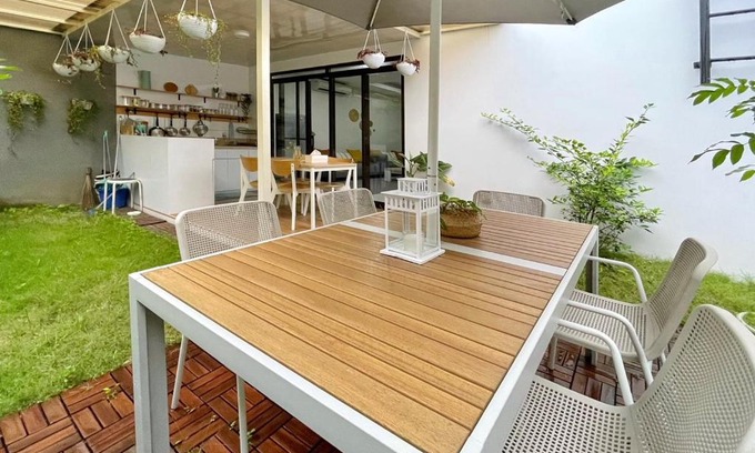 West Bandung House | Larisa Homestay Syariah