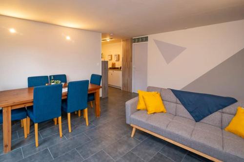 Laroque-des-Alberes Apartment | Laroque Gite Modern New Stylish