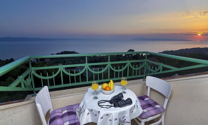 Podgora Villa | Last minute for June - romantic villa with pool and BBQ, 6 min from the sea