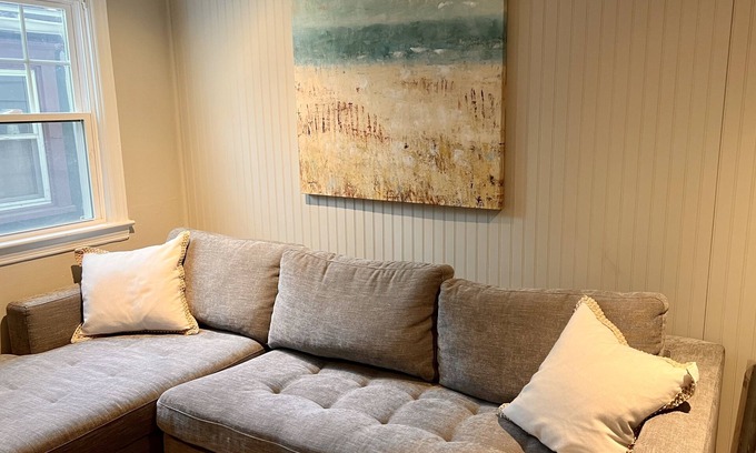 Ocean Grove Apartment | Last Minute Sea Hear Now Ocean Grove Rental