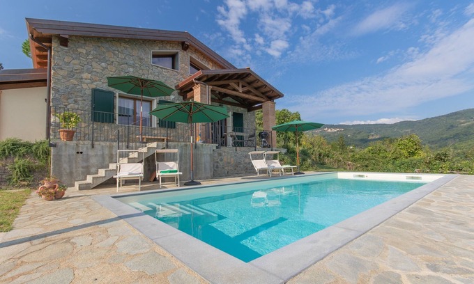 Gassano Villa | Last Minute-villa Della Vigna-exclusive Villa/pool