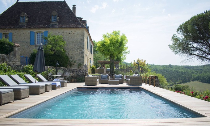 Sainte-Alvere House | Late 16th century manor house, Périgord Noir, in the heart of nature