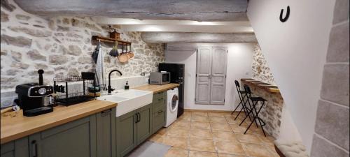 Lancon-Provence Apartment | Latipik