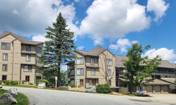 Rockwood Condo | Laurel Highlands: 3Bed/2Bath Condo @ 7 Springs Resort w shuttle & parking